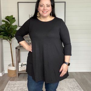 MORE TO LOVE 3/4 LENGTH SLEEVE TOP - BLACK